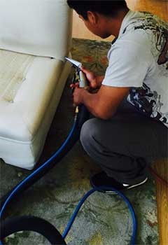 Effective Upholstery Cleaning Near Los Feliz